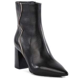 Seychelles Women's Broken Promises Ankle Boot Black. Size 10